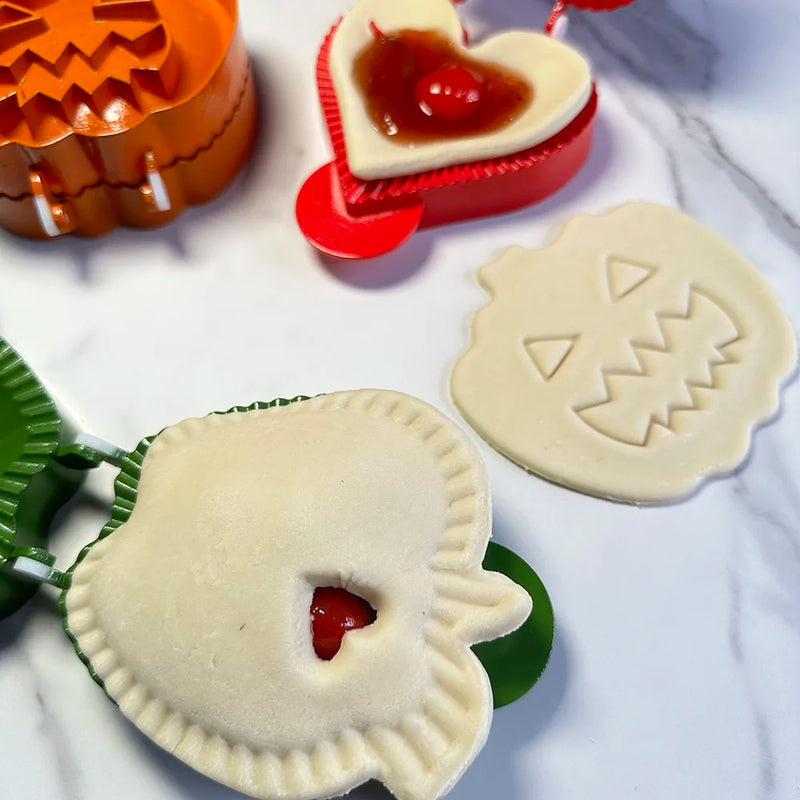 Fall Hand Pie Molds Set Mini Dough Press Pie Mould Tools Christmas Halloween Pumpkins Baking Apples Pie Making Molds for Kitchen